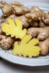 Fresh gember roots used for cooking and medicine