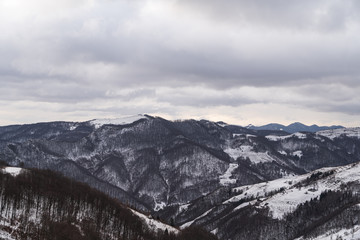 Obraz premium Scarita-Belioara mountain range. Beautiful Carpathian mountains reserve from Romania, Transylvania. Apuseni mountain reserve