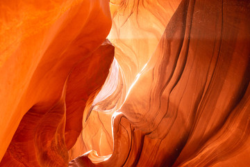 Lumière à l'intérieur d'Antelope Canyon - Entre Arizona & Utah