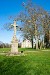 la croix du parc ch&acirc;teau de Beaupuy vend&eacute;e france