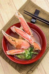 冬の味覚　カニ汁