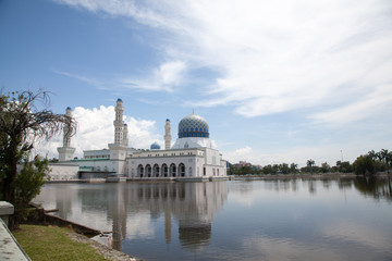 Fototapeta premium Kota Kinabalu City Islamic Temple