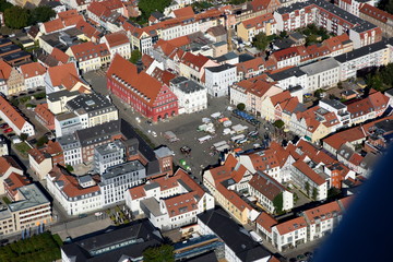Greifswald, Markttag im alten Stadtzentrum 2014