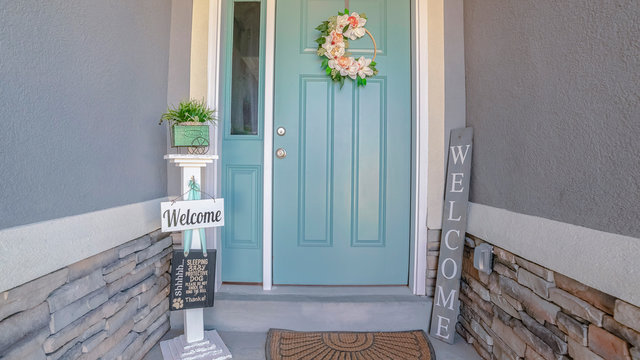 Panorama House With Green Front Door With Floral Wreath