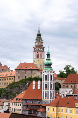 Fototapeta premium Widok na Stare Miasto w Cesky Krumlov i wieża zamkowa, Republika Czeska