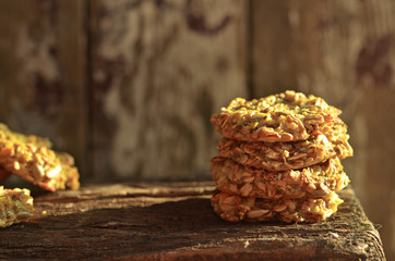 Fresh oatmeal cookies with apples