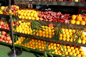 fresh fruit oranges and pomegranates at the Bazaar in Istanbul.