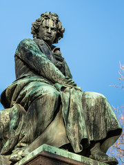 Monument of Ludwig van Beethoven in Vienna - obrazy, fototapety, plakaty