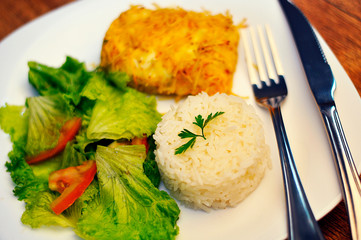 Food dish