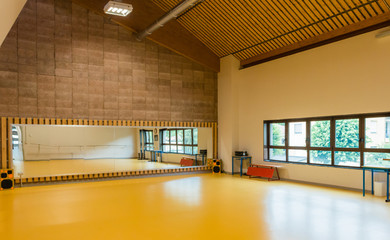 Palestra x lezioni di danza