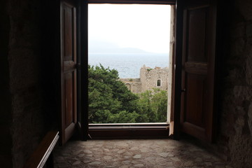door to the sea view