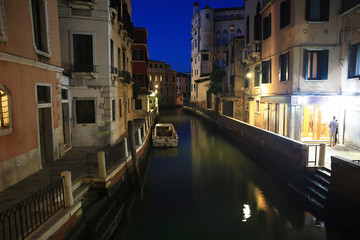 Obraz na płótnie Canvas Venice, Italy in the evening