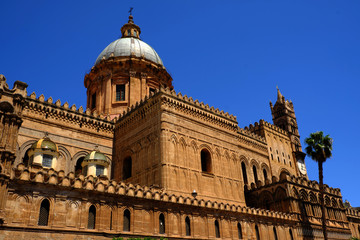 Fototapeta na wymiar Palermo Cathedral, Sicily, Italy
