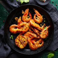 Roasted shrimps on pan