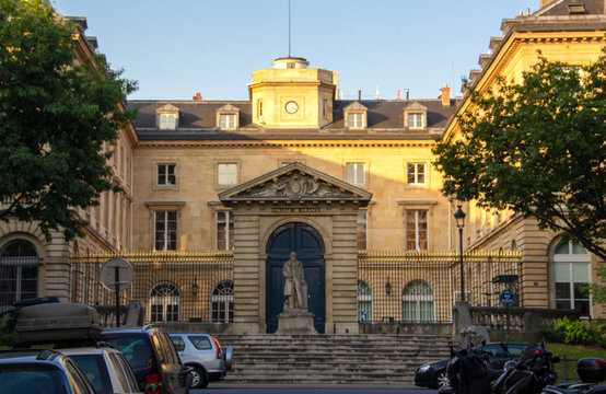 Latin quarter school Paris