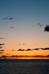 美しい夕暮れの海