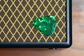 Green pick 