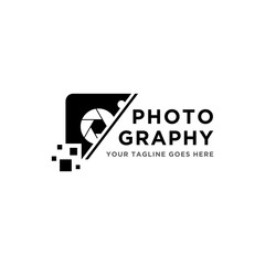 Camera shutter logo icon. Photograph logo template. Modern design on white background.