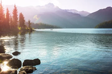 Abwaschbare Fototapete Berge See in Kanada