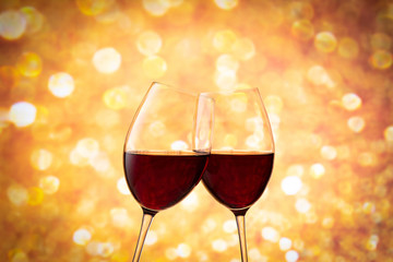 イルミネーションと赤ワイン