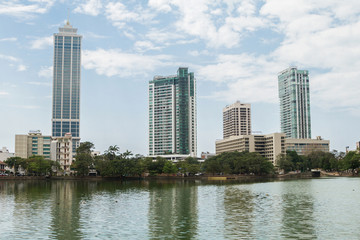Fototapeta na wymiar Colombo, Sri Lanka. City center. Gangaramaya Park