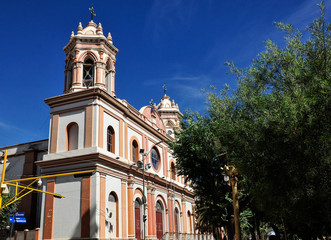 Fototapeta na wymiar church, Tupiza,Bolivia