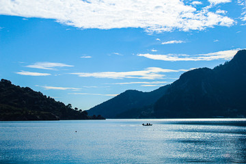 Obraz premium Peaceful seascape, holiday concept: sea and mountains, selective focus