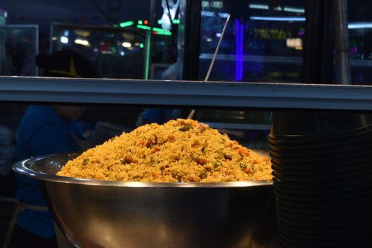 Arroz cantones en una fiesta en zapote costa rica