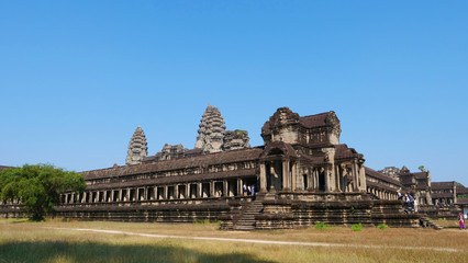 Obraz premium Popular tourist attraction ancient temple complex Angkor Wat in Siem Reap, Cambodia