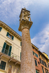 Obraz premium Medieval shrine in Verona, Italy