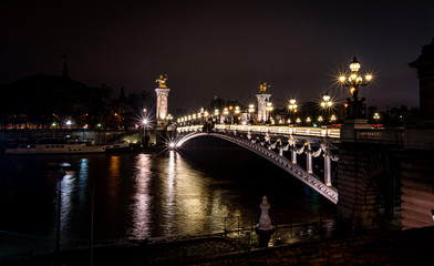 Naklejka na ściany i meble Paris at Night