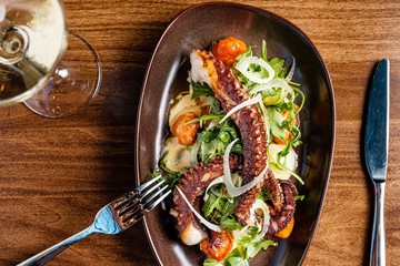 Seafood and wine on a table