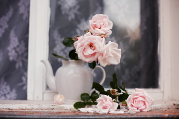 Bush pink roses in a vase