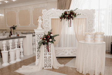 Place where newlyweds will be meet guests