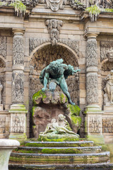 Fototapeta na wymiar A closeup of the Fontaine de Medicis, Jardin du Luxembourg, Paris.