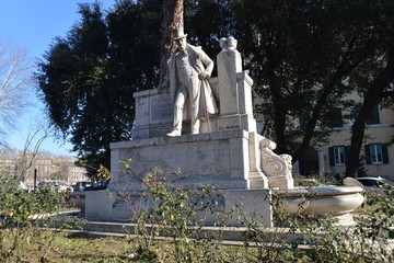Fototapeta premium Statua di Gioacchino Belli Roma