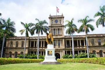 the cityscape of honolulu, hawaii