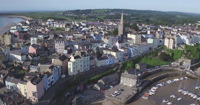 United Kingdom, Wales, Dyfed, Pembrokshire, Tenby, South Beach