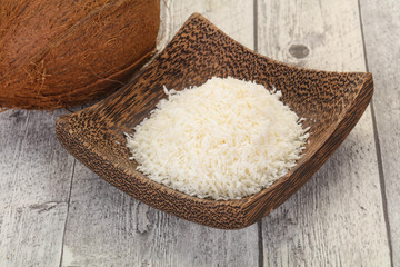 Coconut shredded chip with nut