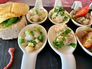 Cuillères apéritives, amuse bouche 