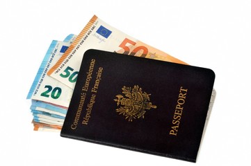 Billets de banque dans un passeport