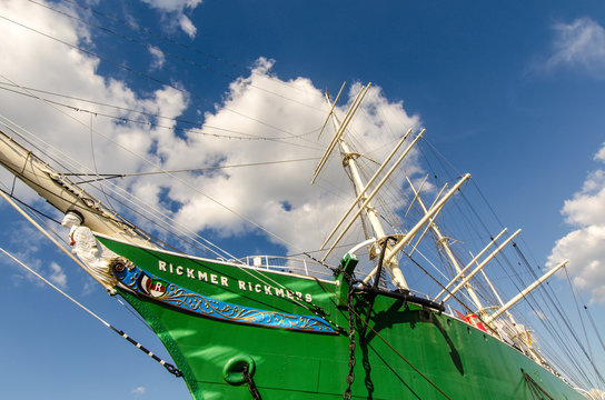 segelschiff Rickmer rickmers im Hafen von hamburg