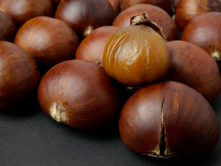 Chestnuts are grown as economic crops for selling seeds
