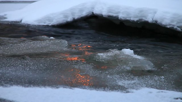 rivi&egrave;re en hiver