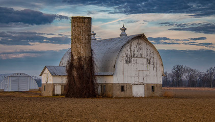 Old Barn © Jennifer