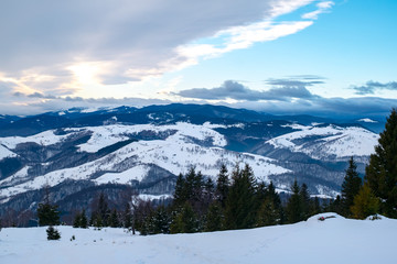 Fototapeta na wymiar Winter in Cindrel mountains, Romania, Magura peak, 1304m