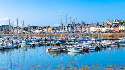 Fototapeta na wymiar Camaret-sur-Mer in Brittany, the harbor, and typical houses