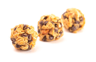 Peanut Butter and Oatmeal Energy Balls with Chocolate Chips Sweetened with Honey