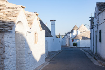 traditional trulli houses in Alberobello