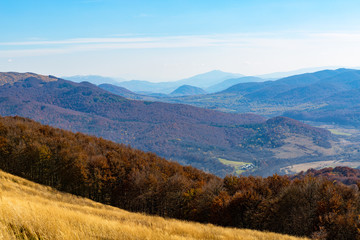 autumn in Bieszczady - mountains in Poland © Adam Wasilewski
